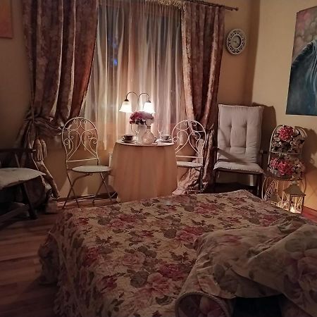 Jumpravas Pils Hotel Ngoại thất bức ảnh